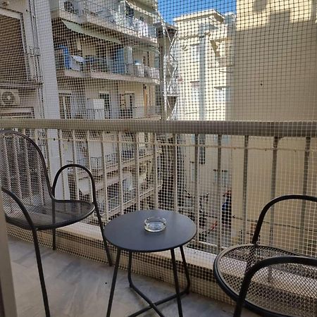 Center Point Thessaloniki Apartman Szoba fotó